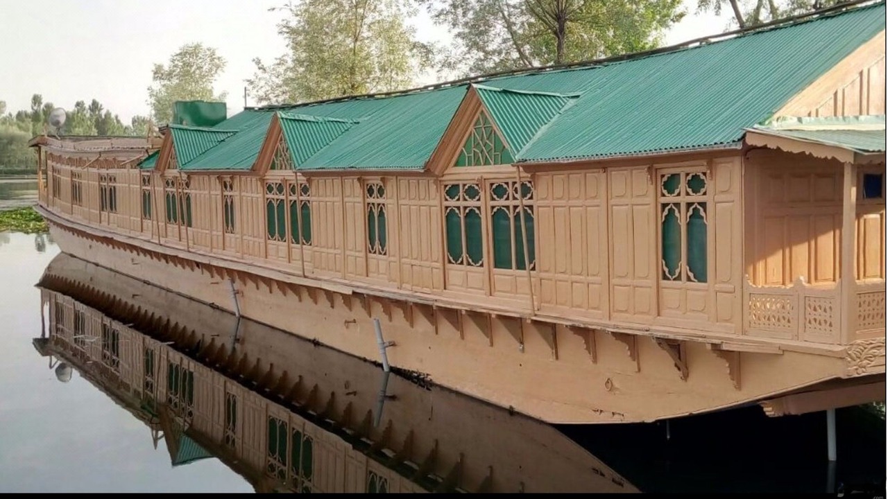 Photo of Buildings in Nagin Bagh