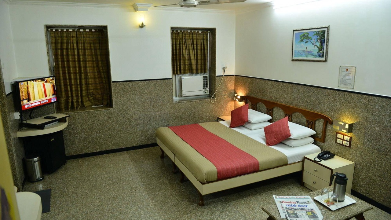 Photo of Livingroom in Prabhadevi