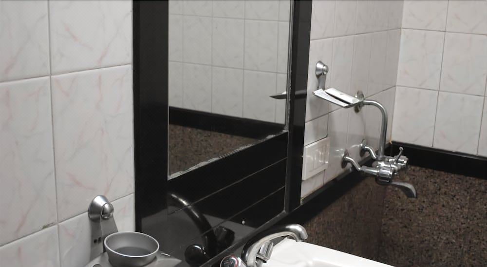 Photo of Bathroom in Santacruz