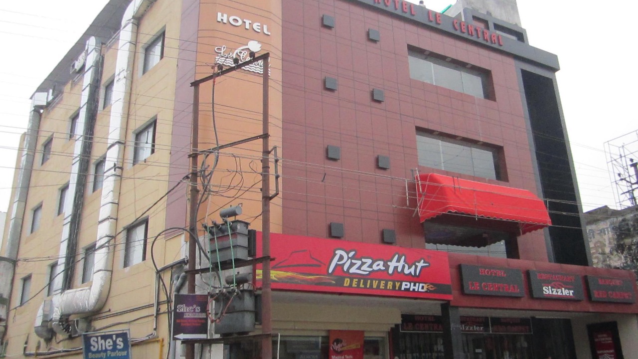 Photo of Buildings in Haridwar