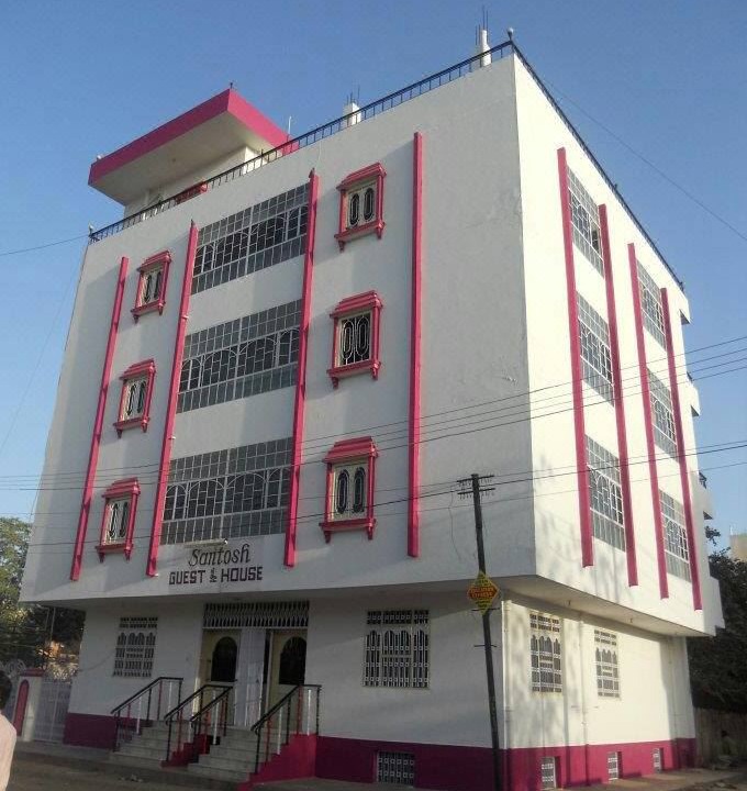 Photo of Buildings in Paota