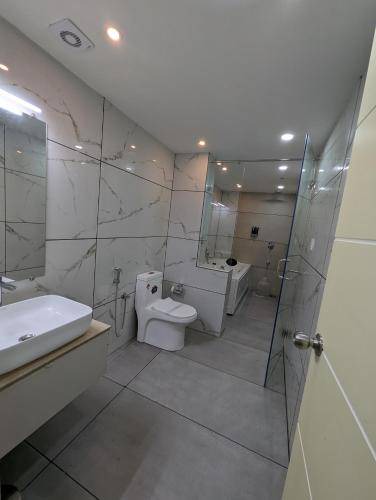 Photo of Bathroom in Stuart Hill