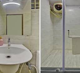Photo of Bathroom in Kalyan Nagar