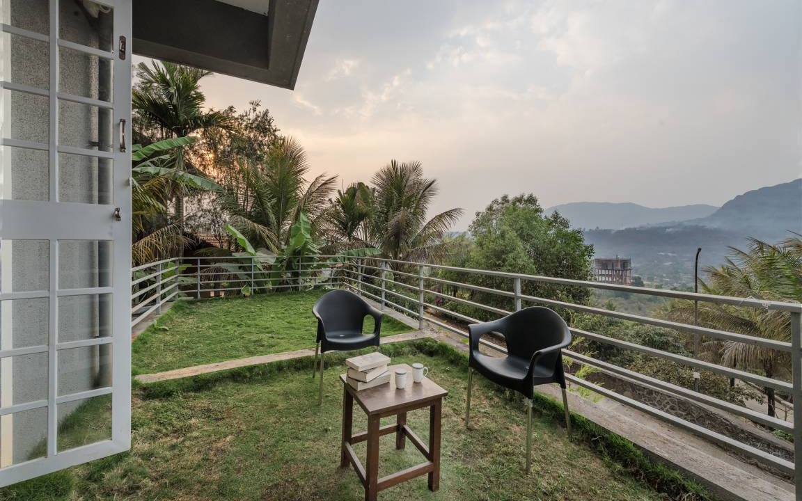 Photo of Patio Balcony in Paud