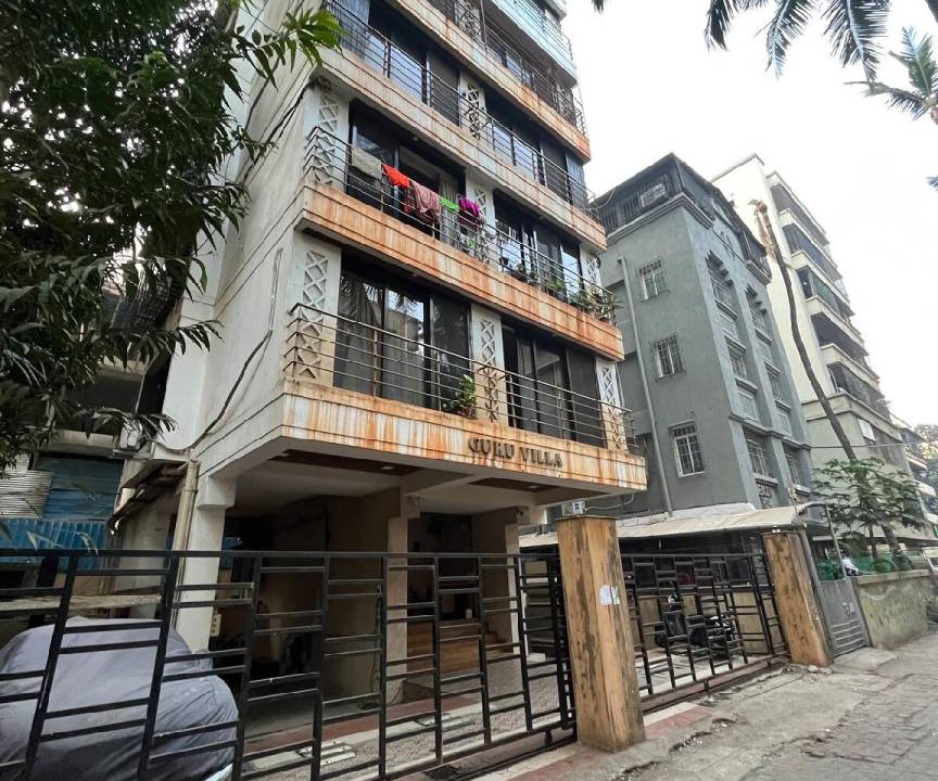 Photo of Buildings in Khar
