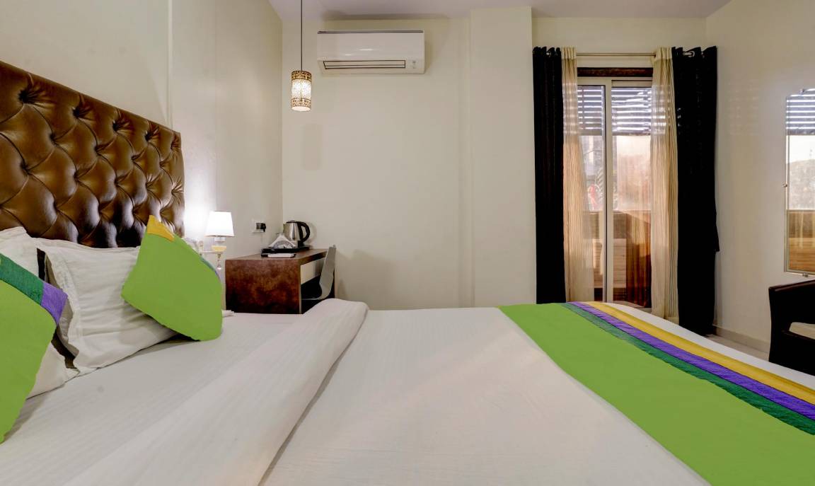 Photo of Bedroom in Marol