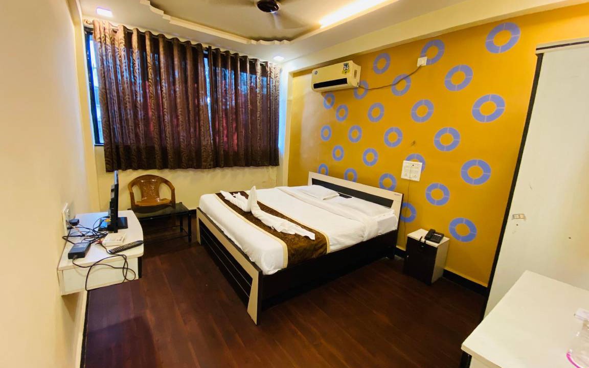 Photo of Bedroom in Ratnagiri