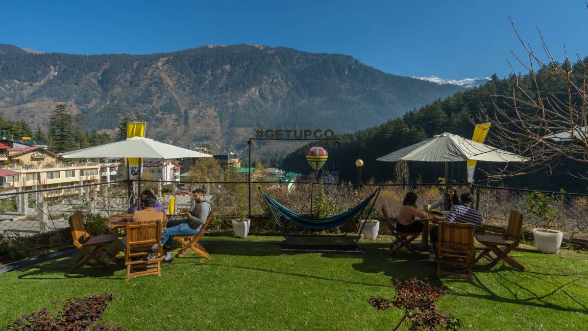 Photo of Others in Old Manali