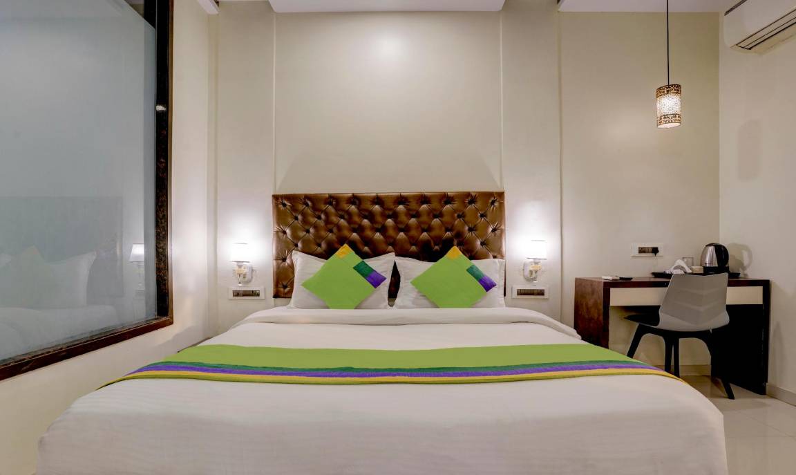 Photo of Bedroom in Marol