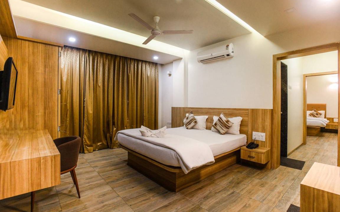 Photo of Bedroom in Satara