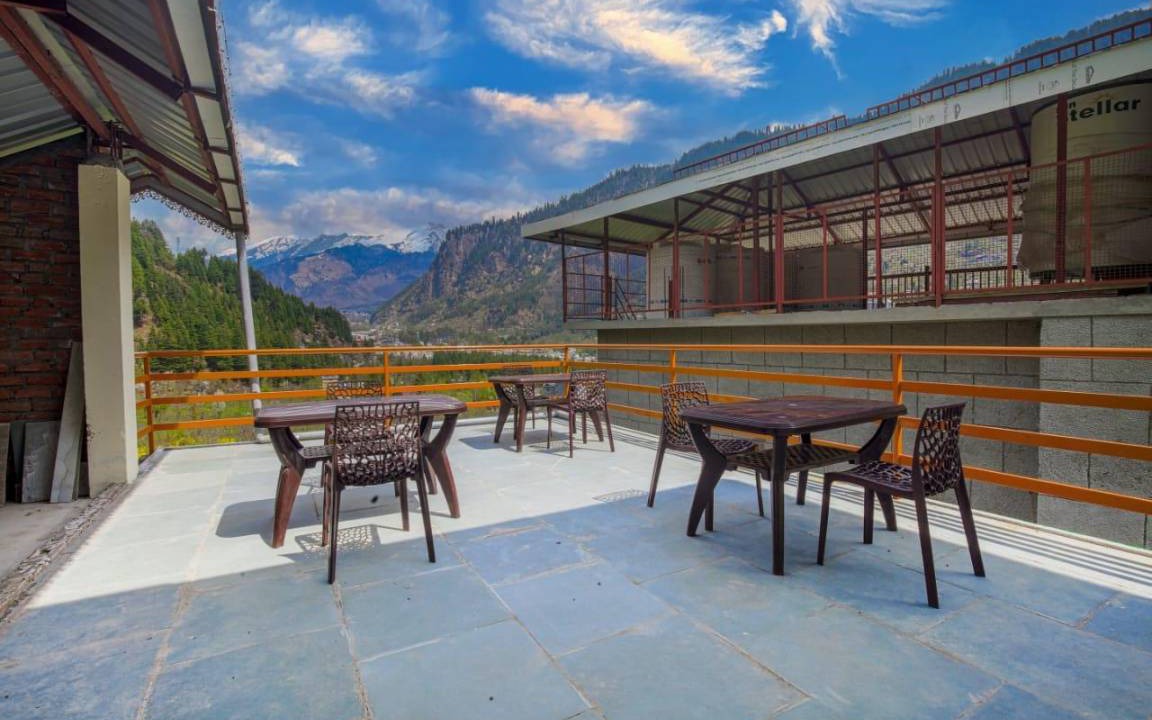 Photo of Others in Old Manali