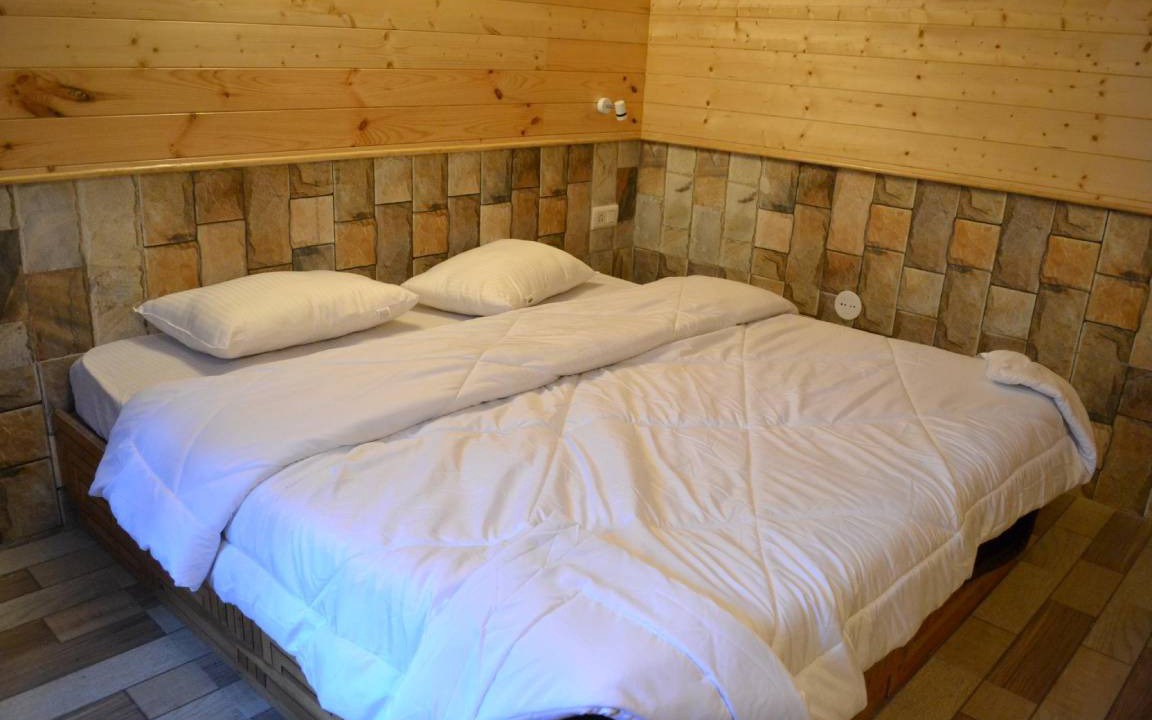 Photo of Bedroom in Old Manali