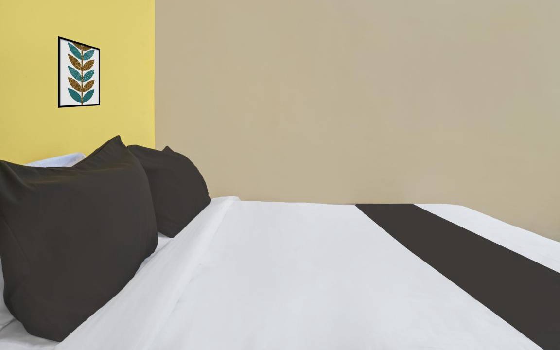 Photo of Bedroom in Thergaon