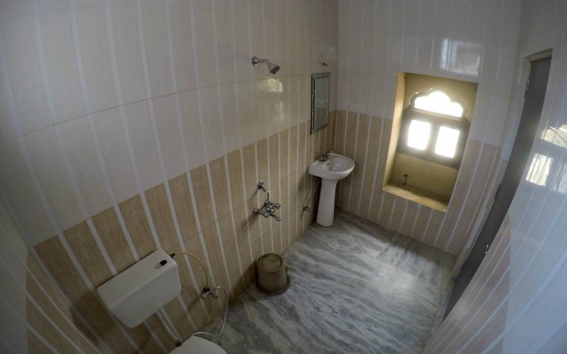 Photo of Bathroom in Amar Sagar Pol