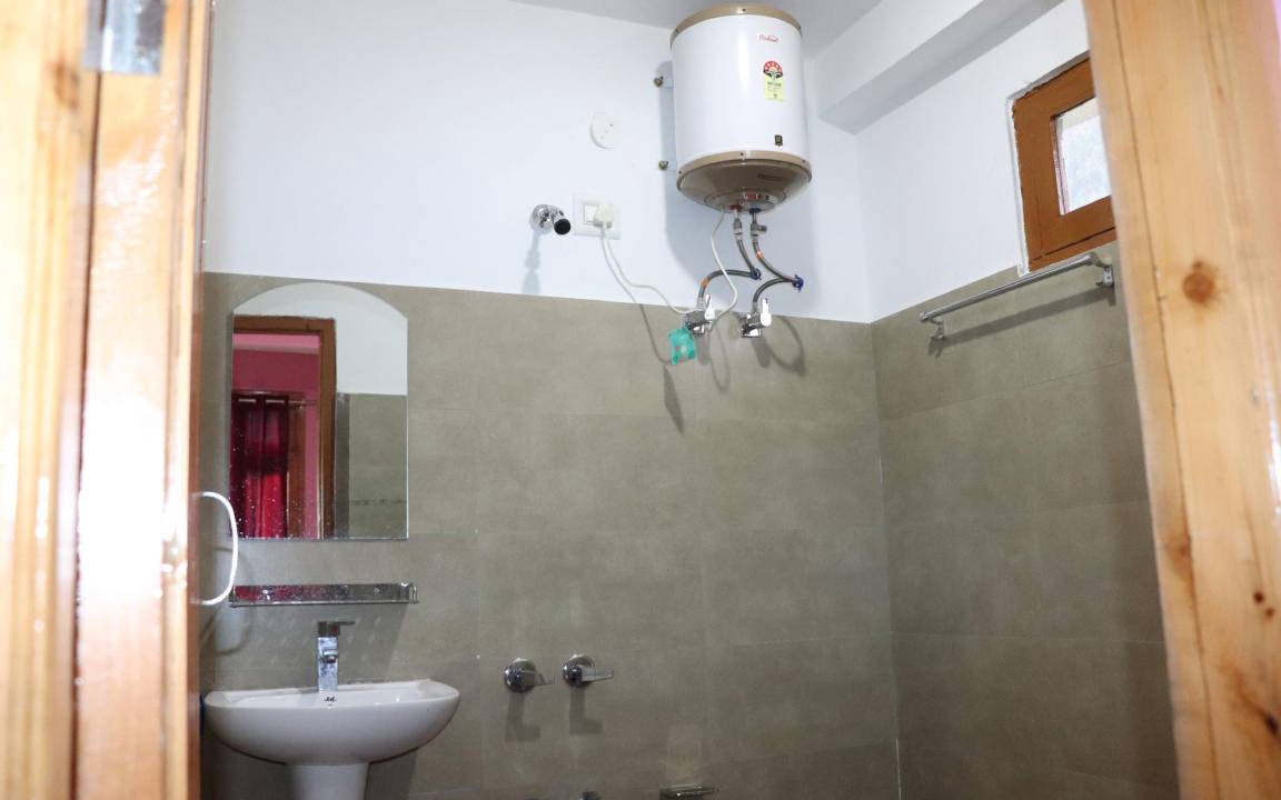Photo of Bathroom in Kasol