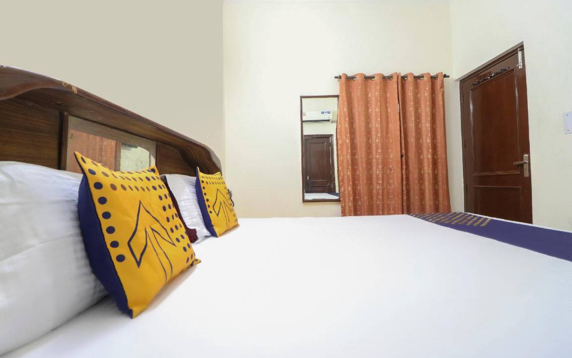 Photo of Bedroom in Sector 45