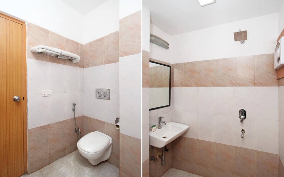 Photo of Bathroom in Mahipalpur
