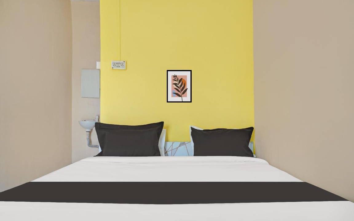 Photo of Bedroom in Thergaon