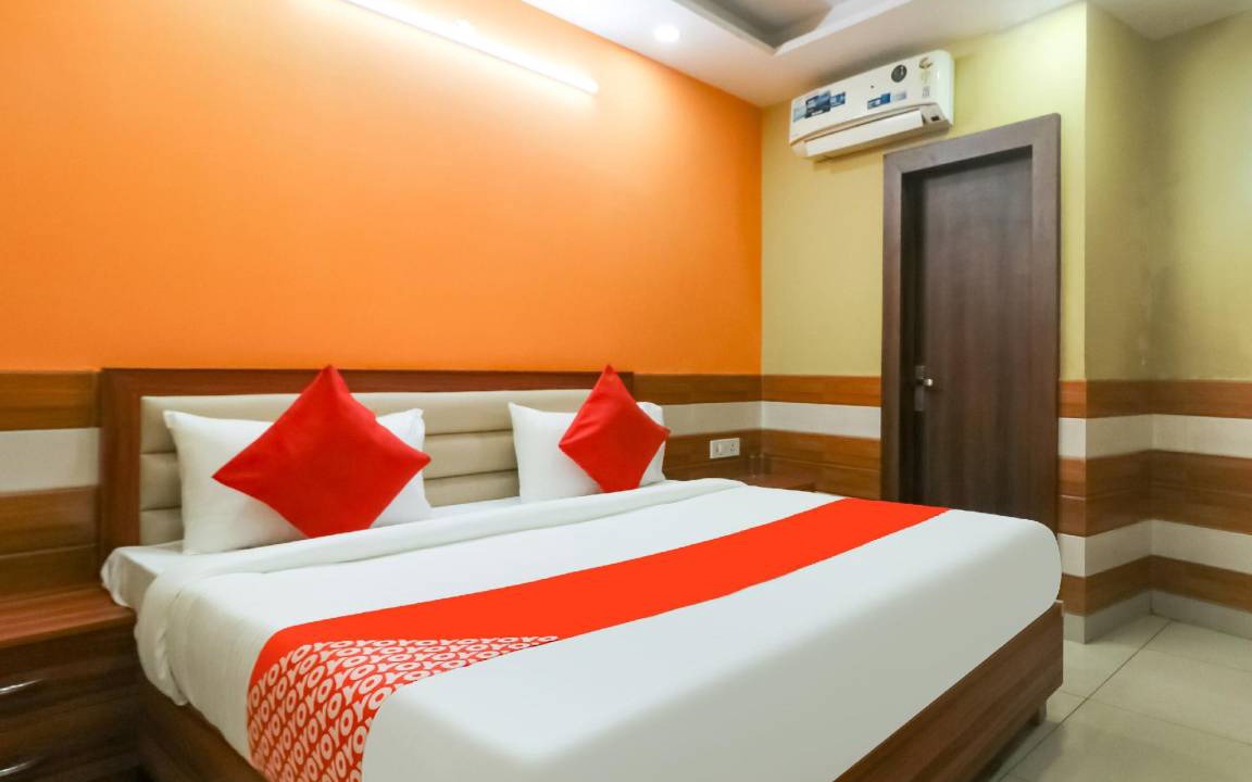 Photo of Bedroom in Defence Colony