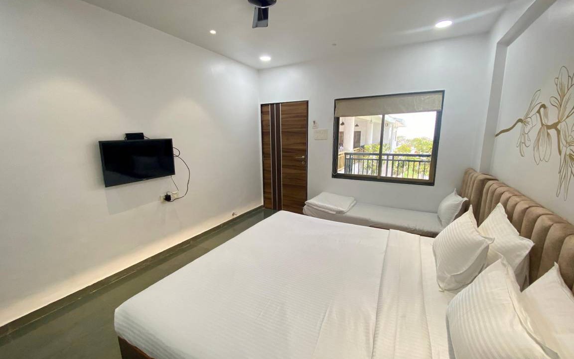 Photo of Bedroom in Murud