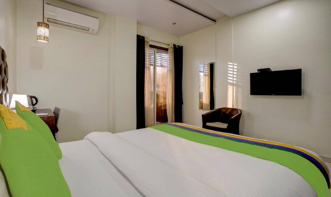Photo of Bedroom in Marol