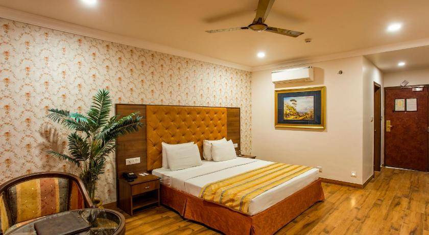 Photo of Bedroom in Rajkot