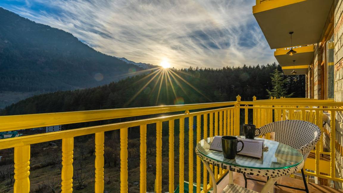 Photo of Others in Old Manali