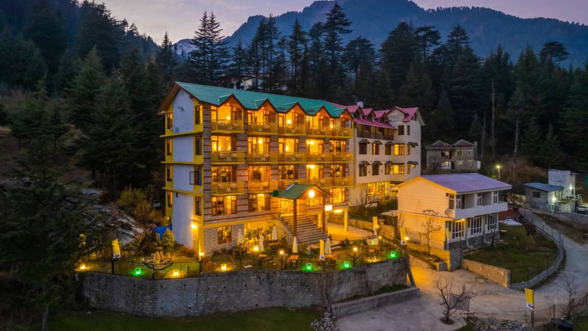 Photo of Buildings in Old Manali