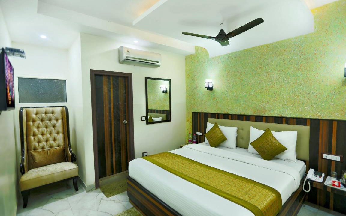 Photo of Bedroom in Mahipalpur