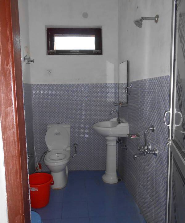Photo of Bathroom in Suja