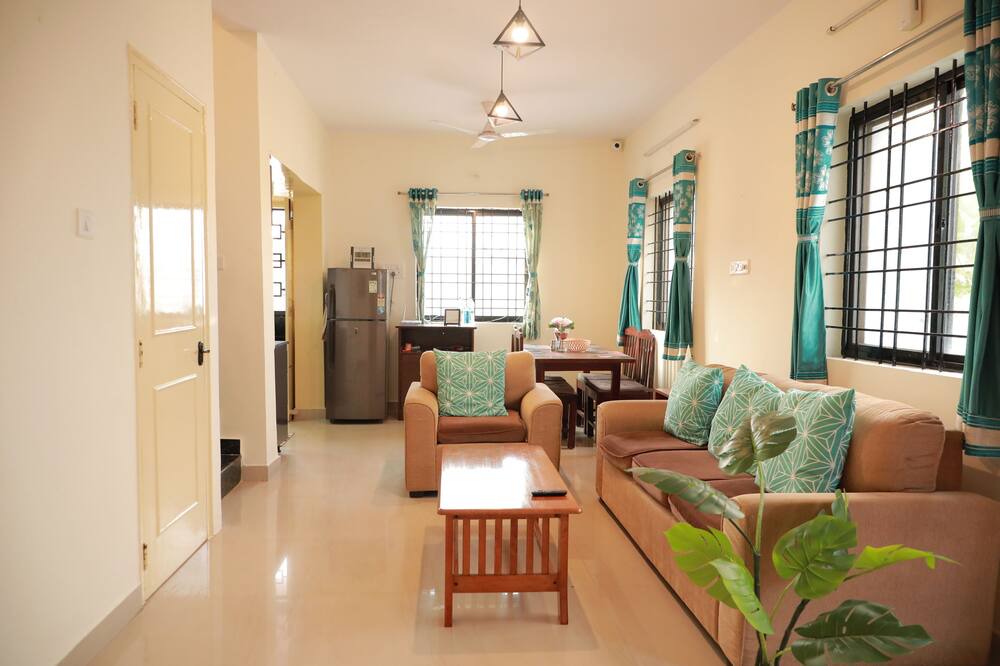 Photo of Livingroom in Hosur