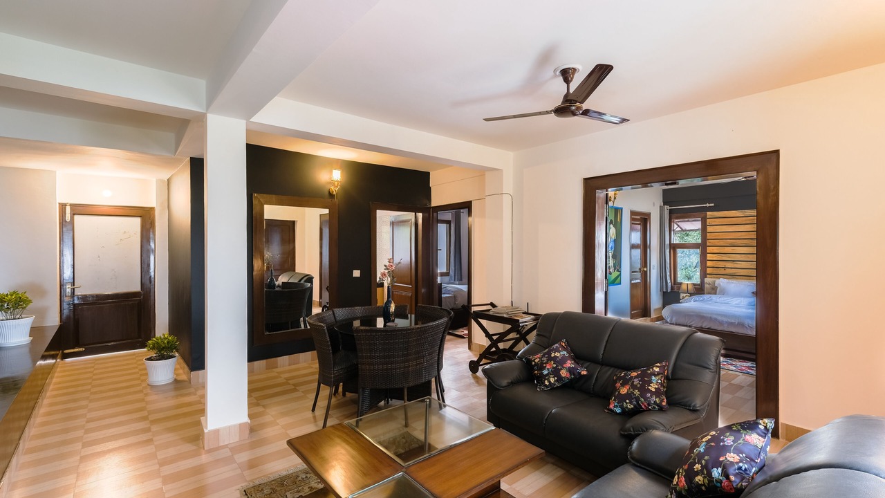 Photo of Livingroom in The Mall Road