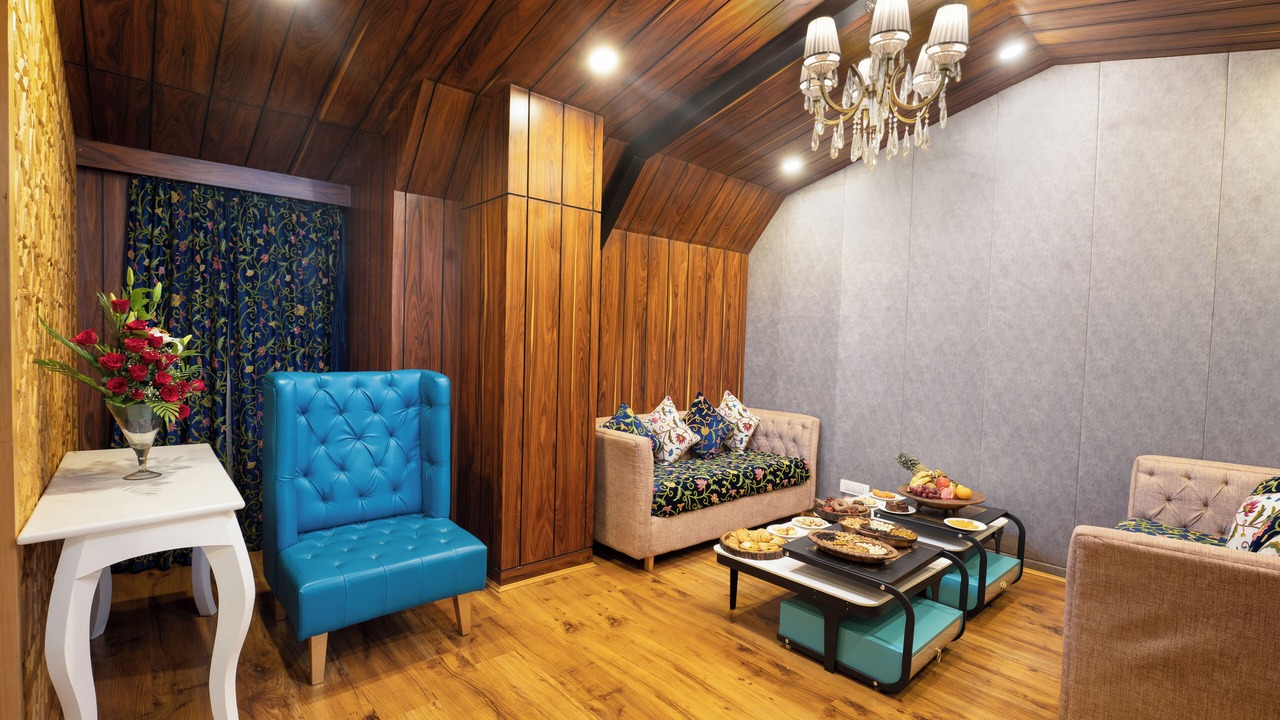 Photo of Bedroom in Dal Lake