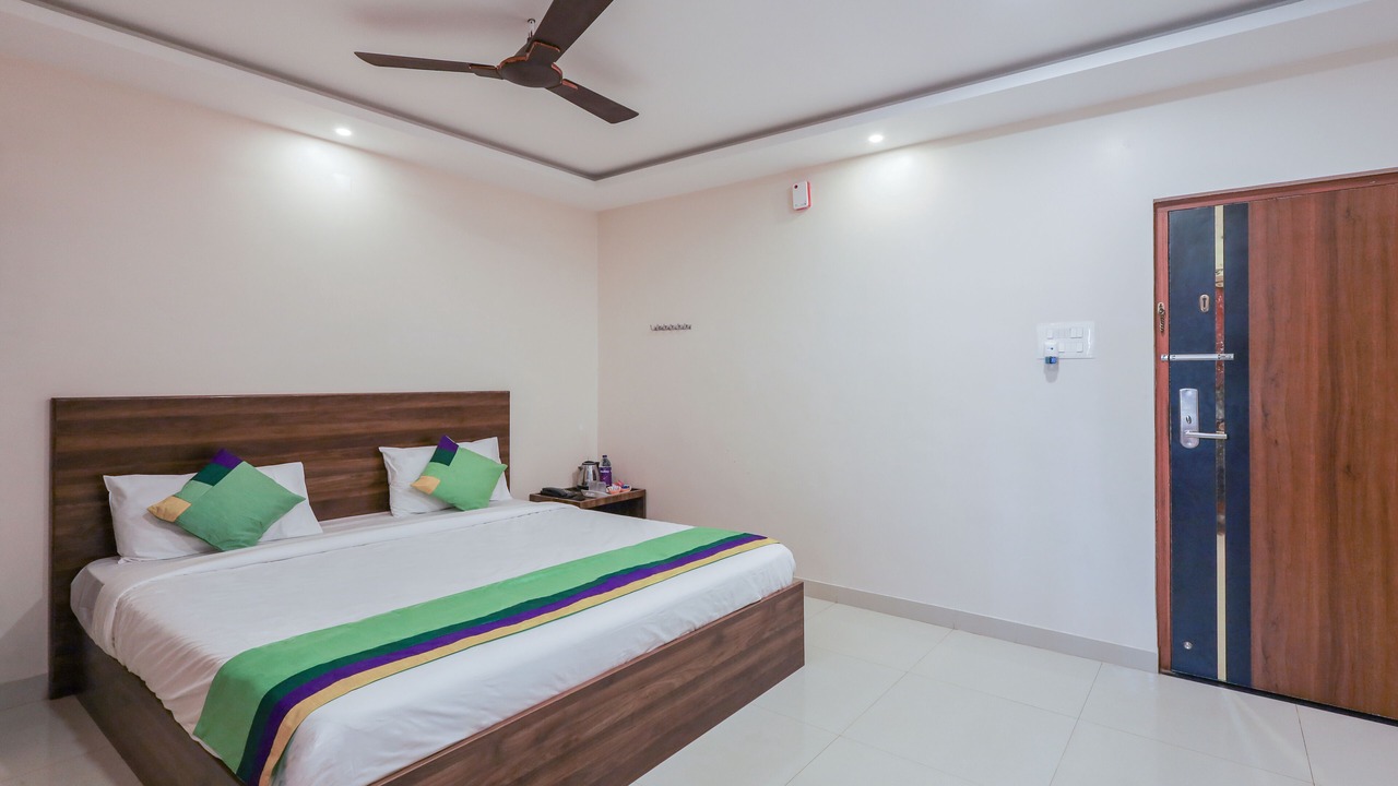Photo of Bedroom in Porur