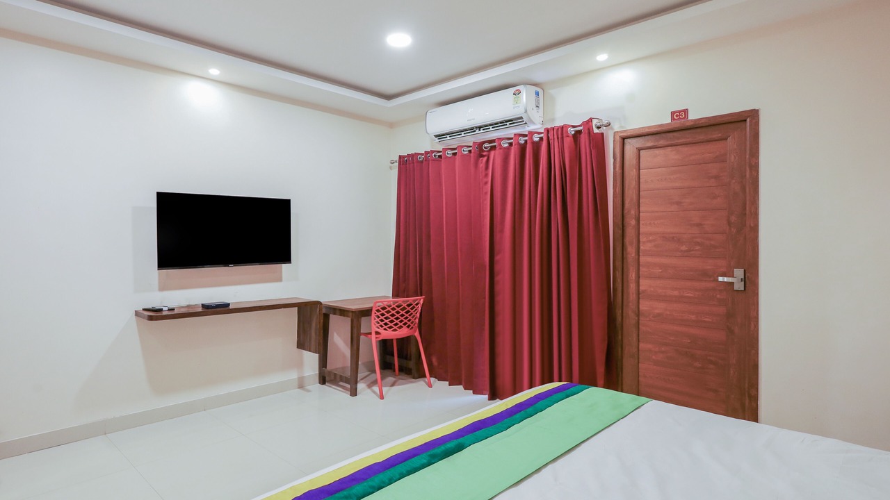 Photo of Bedroom in Porur