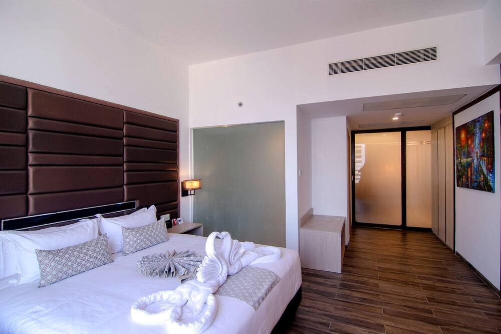 Photo of Bedroom in Chittagong