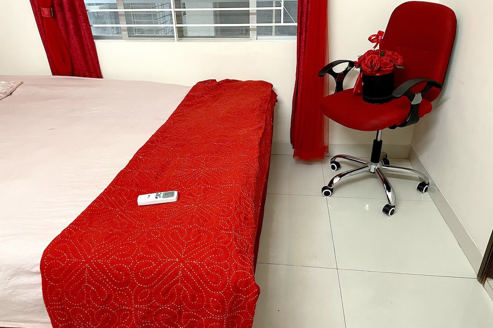 Photo of Bedroom in Dhanmondi