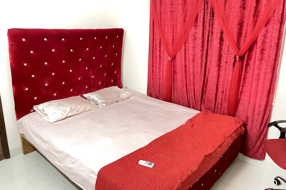 Photo of Bedroom in Dhanmondi