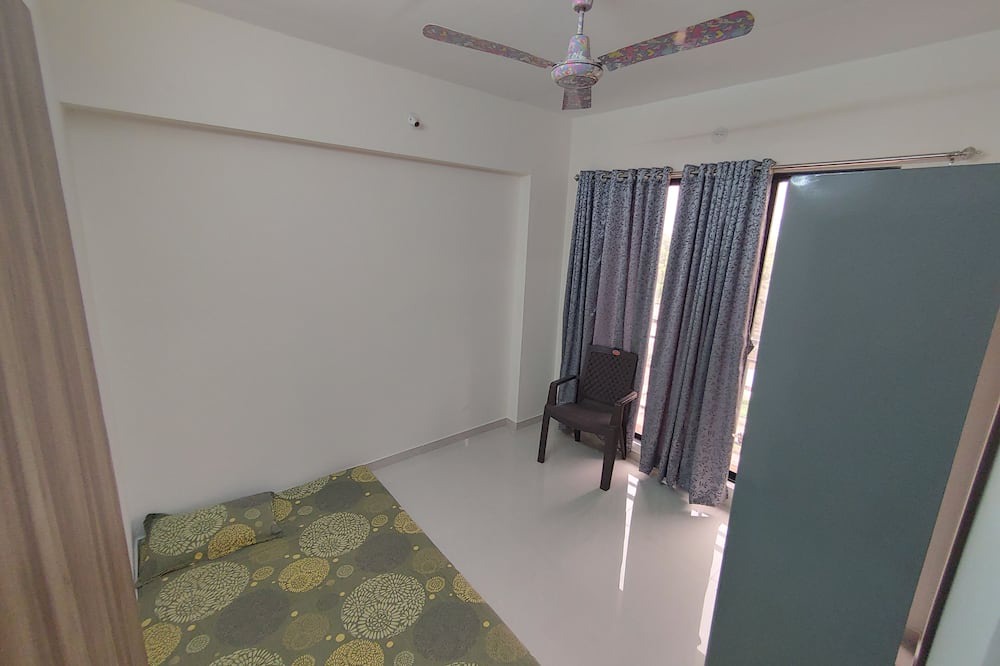 Photo of Bedroom in Uddar