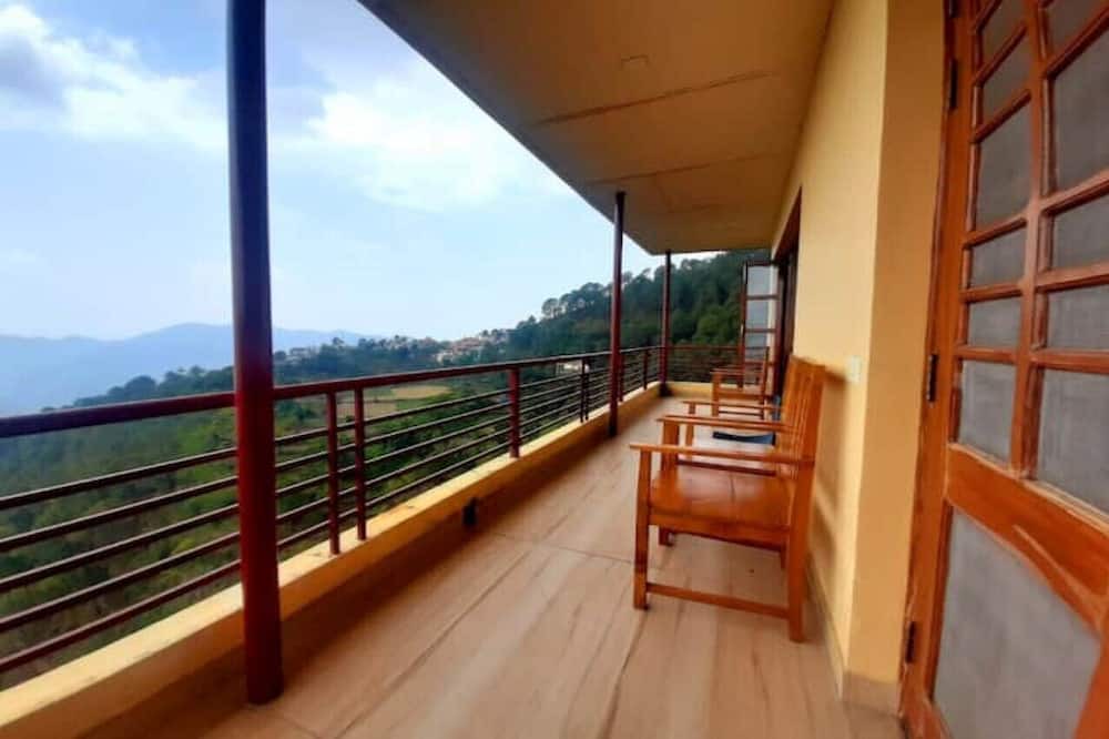 Photo of Patio Balcony in Kumarhatti