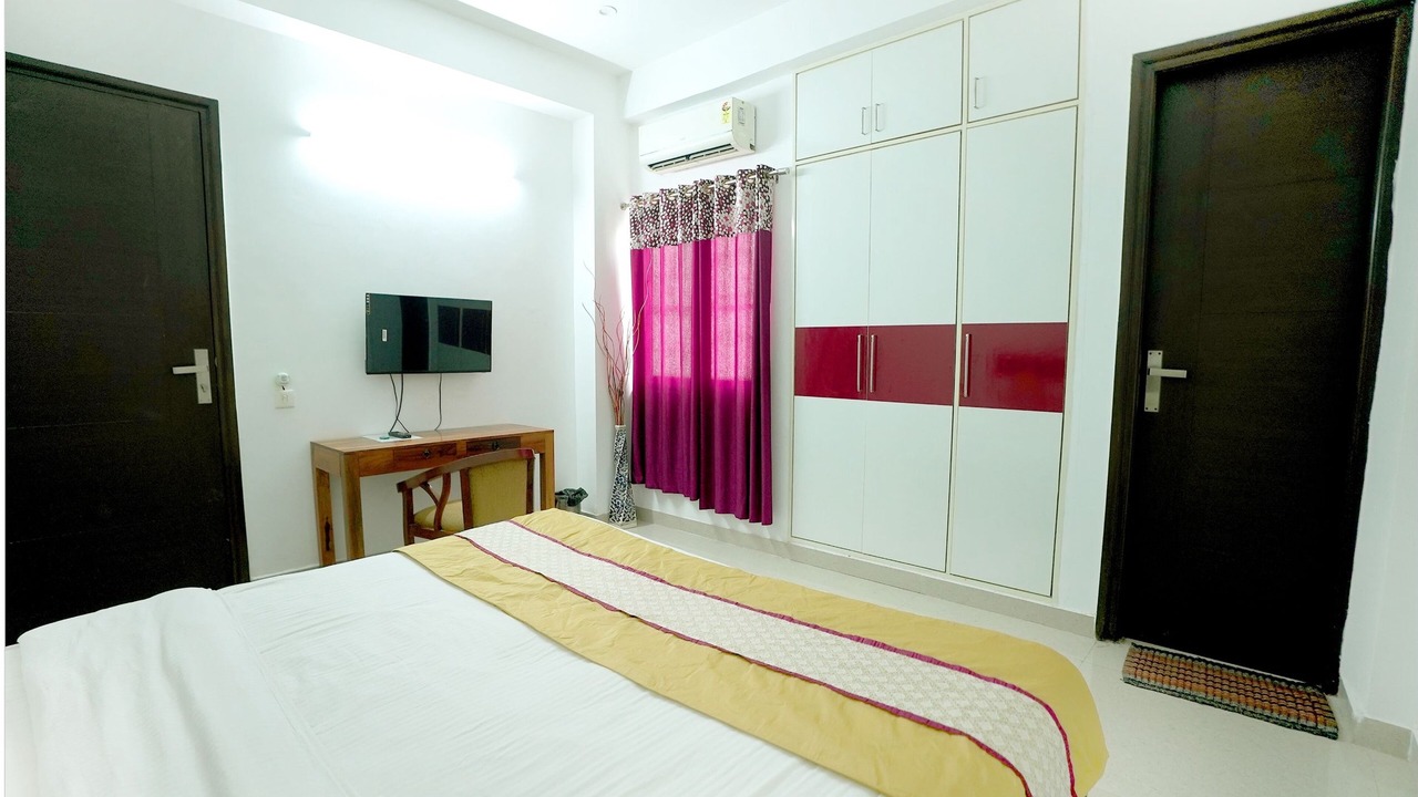 Photo of Bedroom in Noida