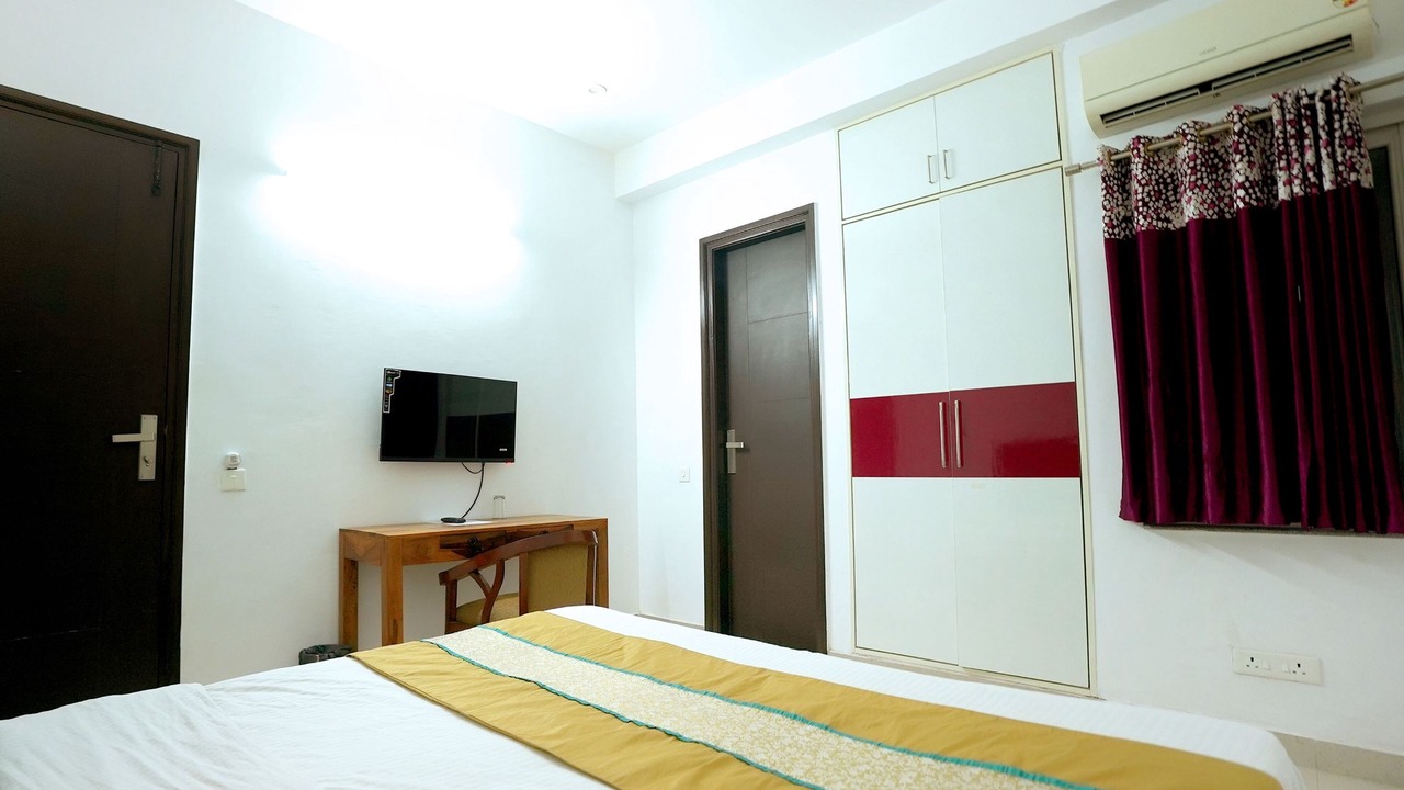 Photo of Bedroom in Noida