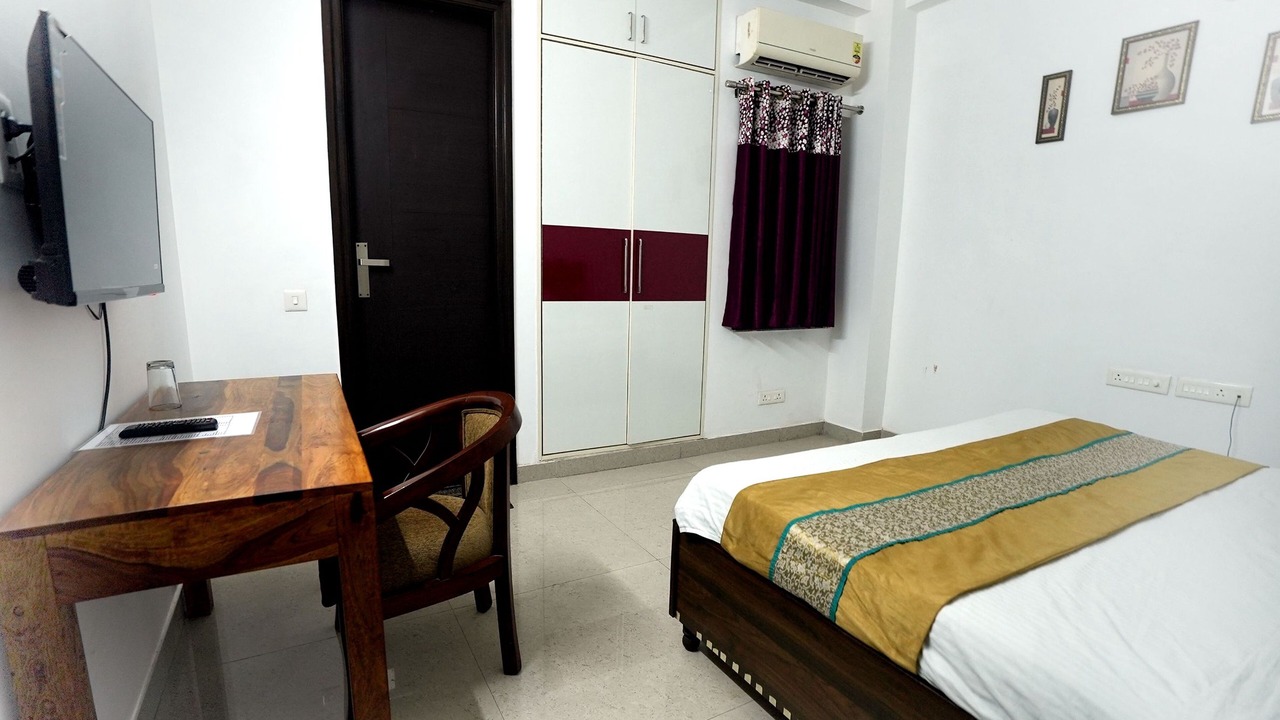 Photo of Bedroom in Noida