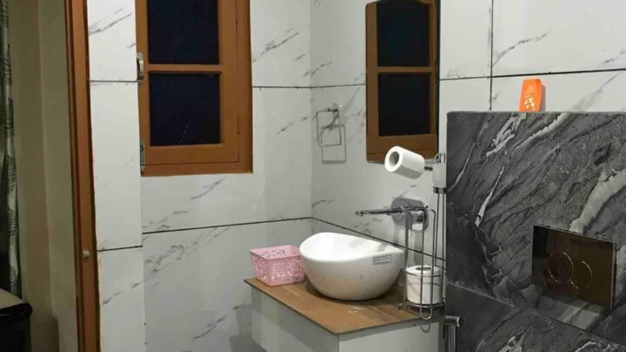 Photo of Bathroom in Deoghat