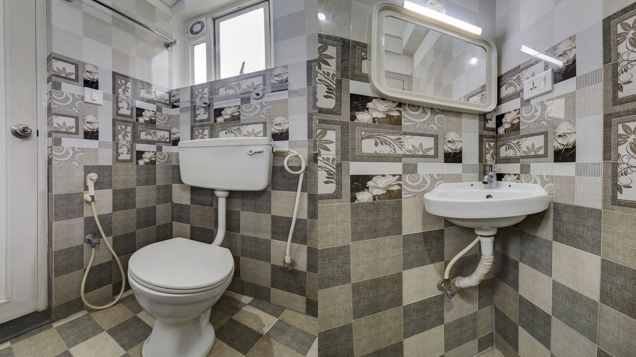 Photo of Bathroom in Thiruvananthapuram