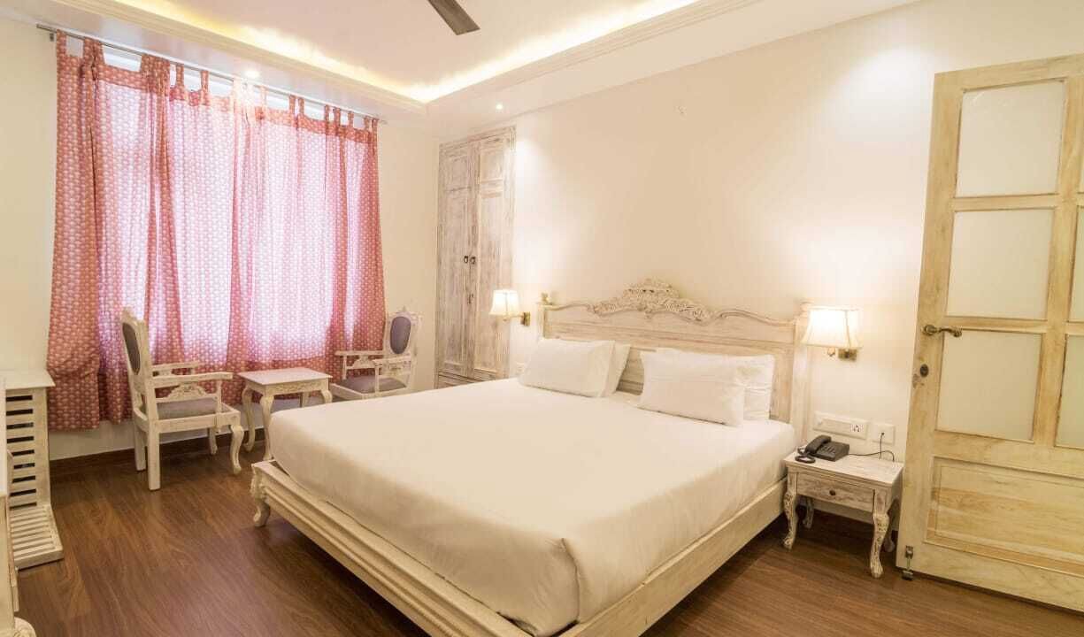 Photo of Bedroom in Pink City