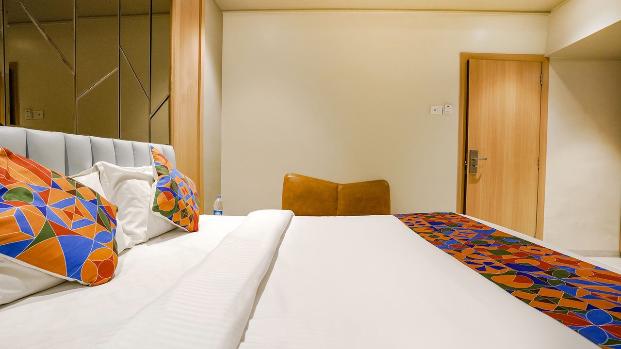 Photo of Bedroom in Mira Road East