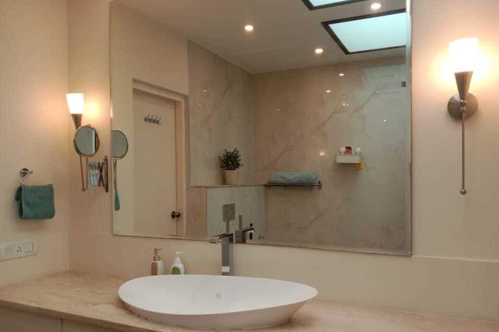 Photo of Bathroom in Agara