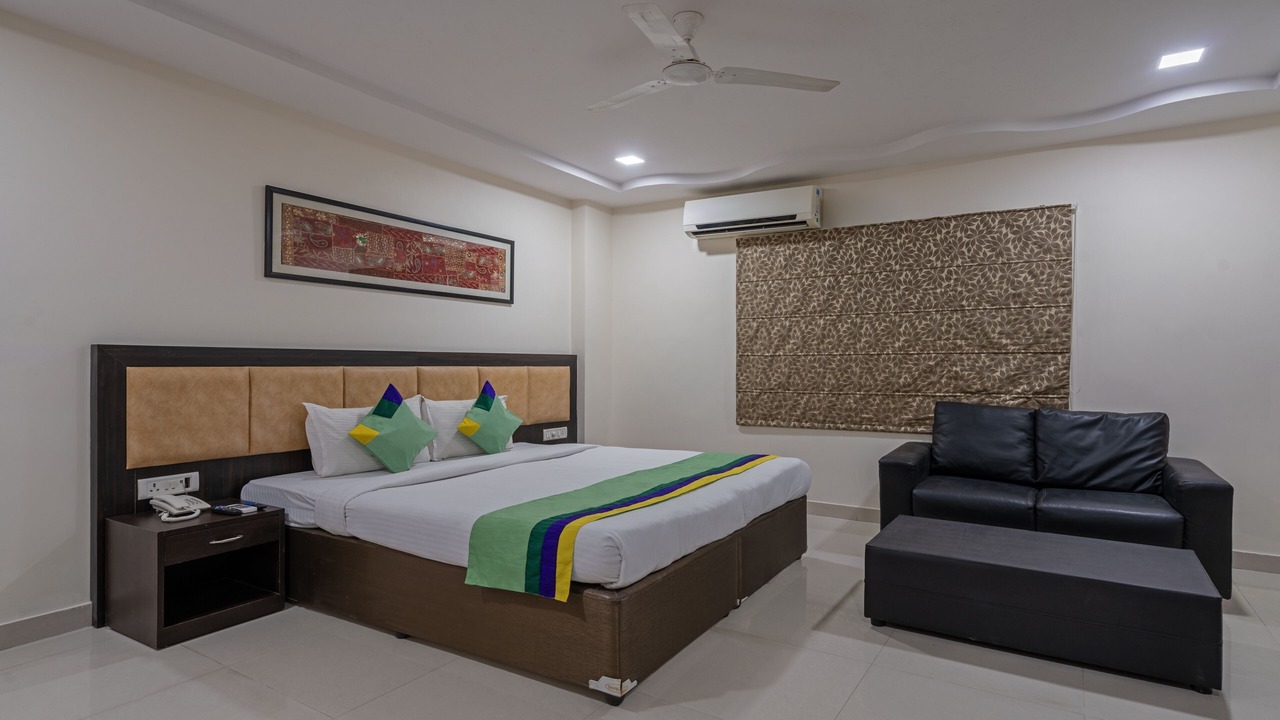 Photo of Bedroom in HITEC City