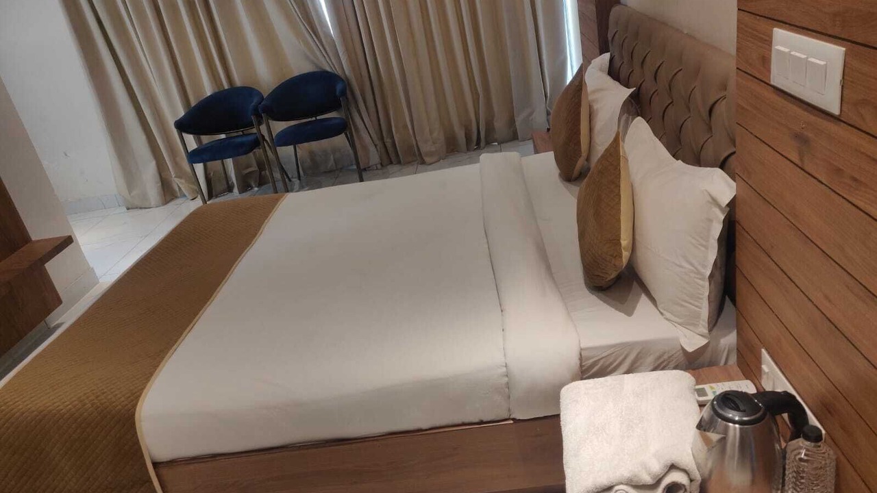 Photo of Bedroom in Jagatpura